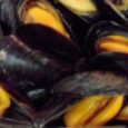 Tweet                   Pour 4 personnes Préparation: 20 mn Ingrédients Moules de bouchot nettoyées: 3 kilos Beurre: 80 g Echalotes hachées: 2 Cidre: […]