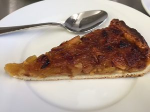 Fond tarte avec pommes